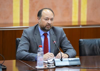  Ramn Herrera, secretario general de Universidades de la Junta de Andaluca, interviene ante el Grupo de trabajo de Inteligencia Artificial  