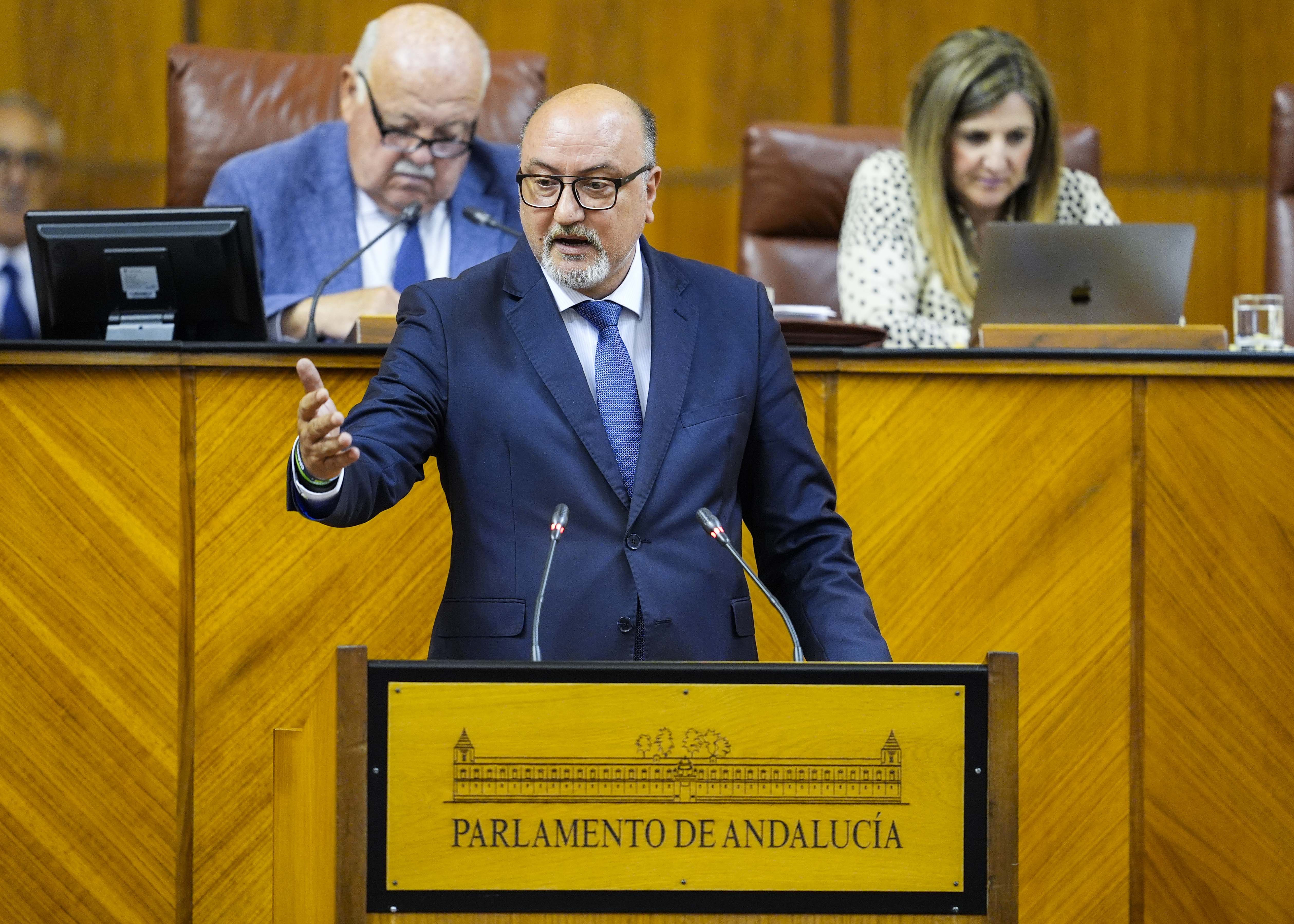  Ricardo Lpez, portavoz adjunto del Grupo Vox, expresa el parecer de su grupo parlamentario en relacin al decreto ley