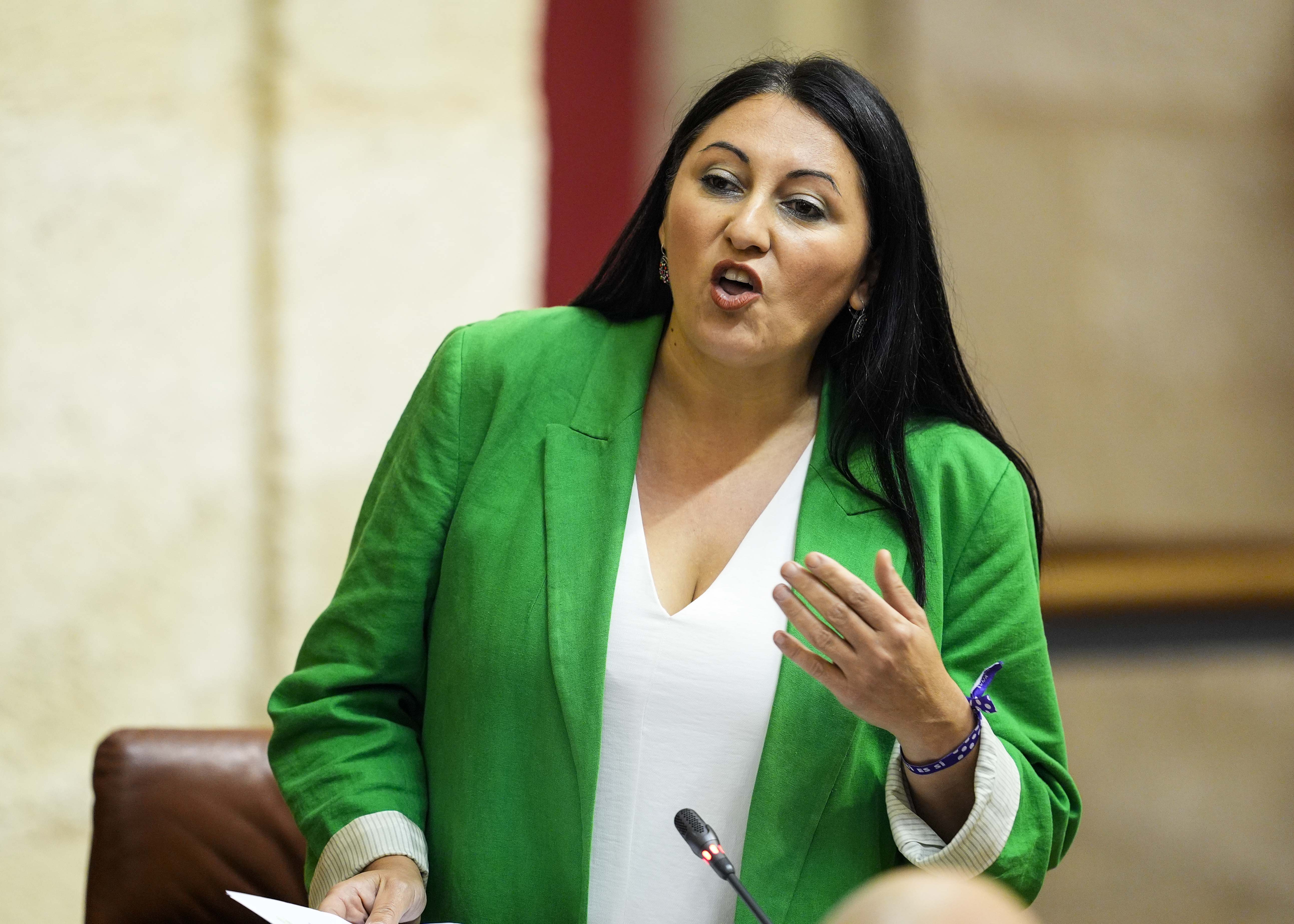 Alejandra Durn, de Por Andaluca, se interesa por la supresin de lneas educativas 