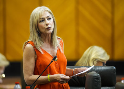  La consejera de Desarrollo Educativo y Formacin Profesional, Patricia del Pozo, contesta a la cuestin de su competencia 