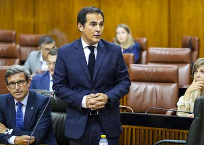 Jos Antonio Nieto, consejero de Justicia, Administracin Local y Funcin Pblica, responde 