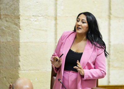 La diputada Alejandra Durn, del Grupo Por Andaluca, se interesa por la Formacin Profesional pblica a distancia en Andaluca 