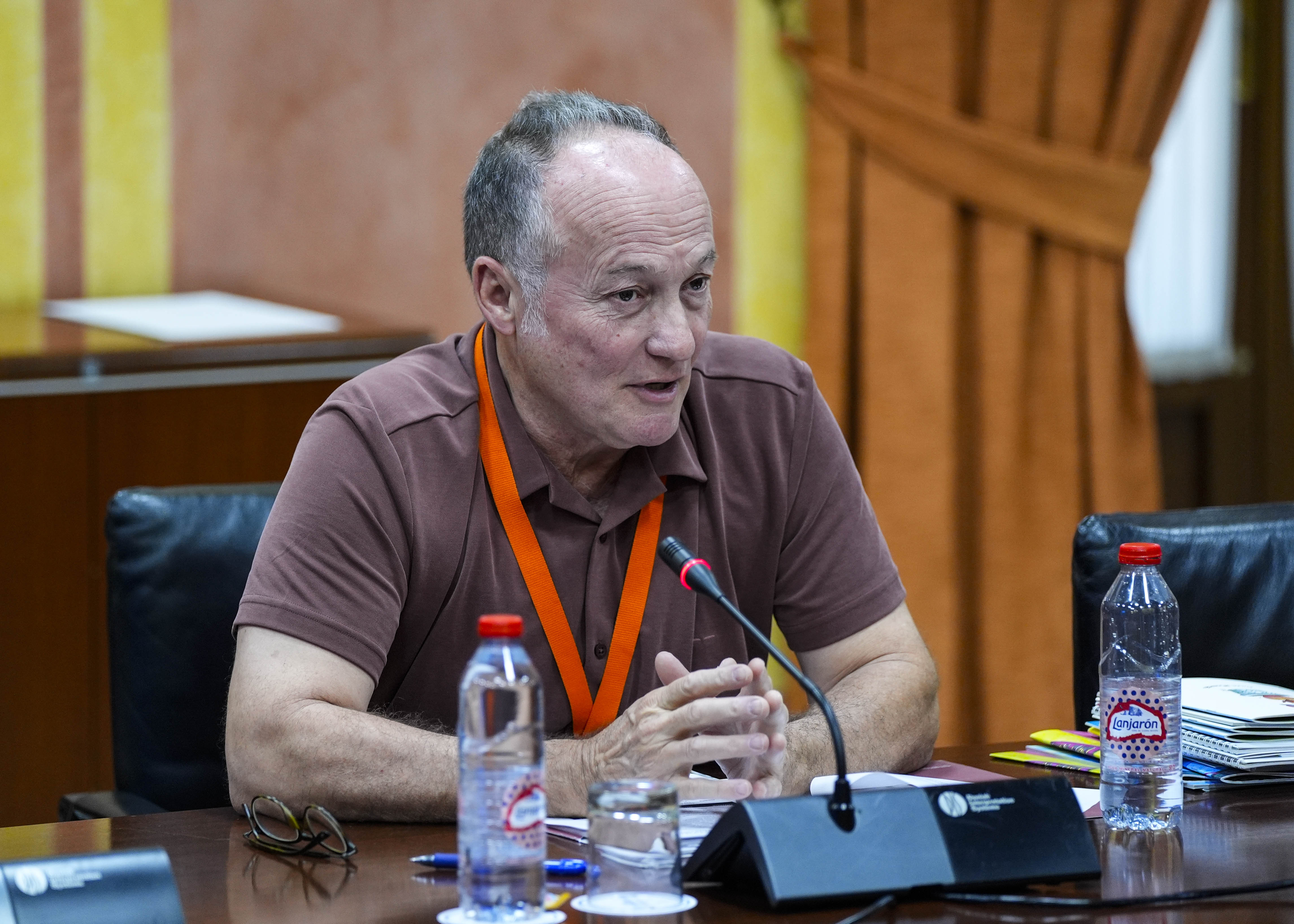   Alberto Arnaldo, administrador de Andaluza de Gestin de Servicios Especializados (AGISE), ha iniciado las comparecencias de esta maana en el Grupo de Trabajo relativo a la lucha contra la violencia de gnero en Andaluca