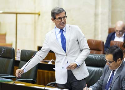  Jorge Paradela, consejero de Industria, Energa y Minas, responde al tema de su mbito competencial 