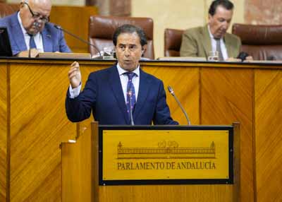  Por el Grupo Vox en Andaluca el diputado Benito Morillo es el encargado de posicionar a su grupo en la toma en consideracin de la proposicin de ley