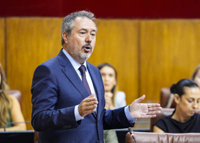   Juan Espadas, presidente del G.P. Socialista, pregunta sobre la nueva remodelacin del Gobierno andaluz en su turno de preguntas al presidente  