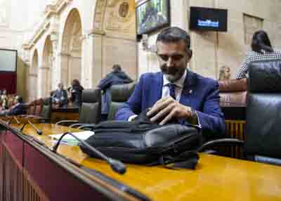 Ramn Fernndez-Pacheco, consejero de Agricultura, Pesca, Agua y Desarrollo Rural, al inicio 