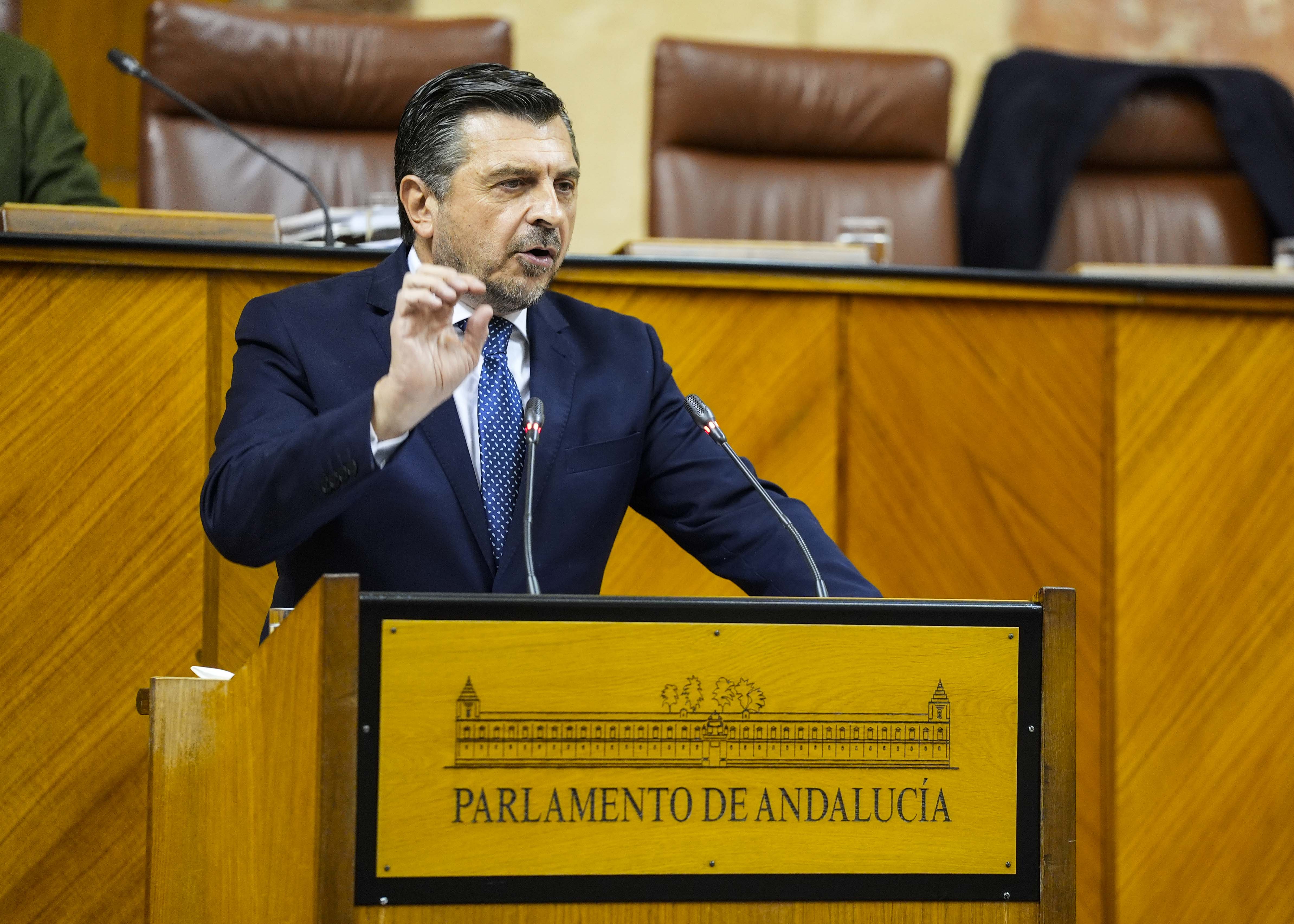   Antonio Martn, portavoz del Grupo Popular de Andaluca, durante el debate 