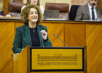 Por el Grupo Popular en Andaluca interviene Rosa Mara Fuentes 