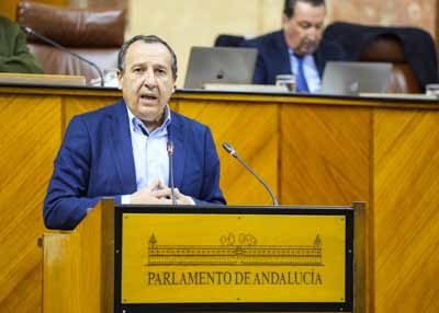  El diputado del G.P. Socialista Jos Luis Ruiz interviene en el debate del Proyecto de ley del Presupuesto