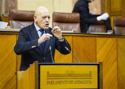 Por el Grupo Socialista interviene el parlamentario Gerardo Snchez 