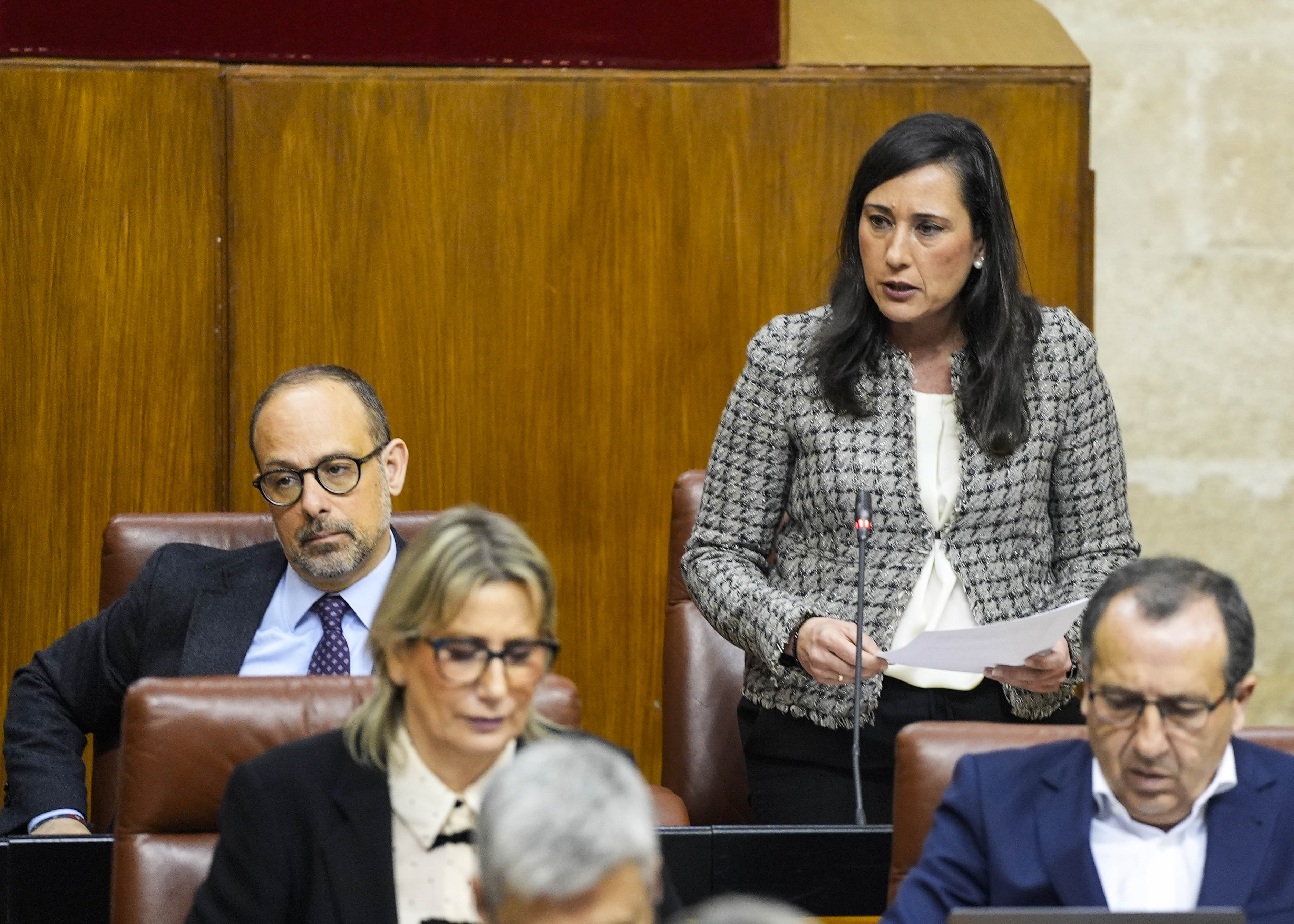  Roco Arrabal, del Grupo Socialista, formula una pregunta de mxima actualidad relativa a denuncias de acoso sexual 