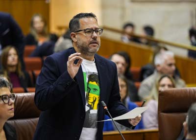 Jos Ignacio Garca, portavoz del G.P. Mixto-Adelante Andaluca, inicia las preguntas al presidente de la Junta de Andaluca con una cuestin relativa a atencin al alumnado NEAE  