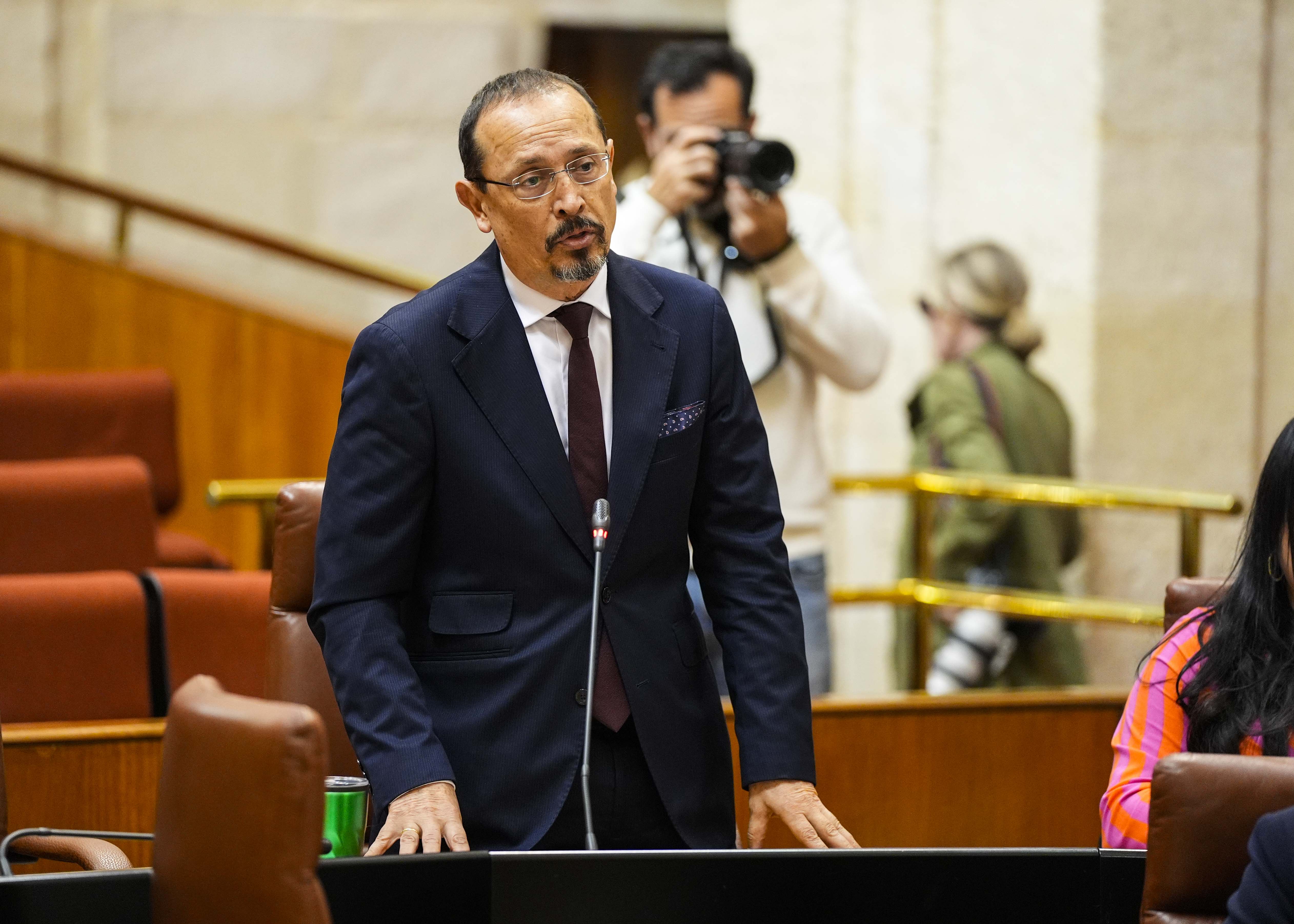 Por el Grupo Popular, Fernando Arcadio Egea pregunta sobre la competitividad y la innovacin turstica al consejero de Turismo y Andaluca Exterior 