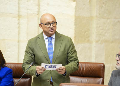 José Ignacio González, del G.P. Popular de Andalucía, formula una pregunta relativa a recuperación de los humedales en Trebujena 