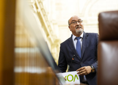 Ricardo Lpez, portavoz adjunto del G.P. Vox en Andaluca, se interesa por el modelo de vivienda social y pblica de Andaluca 
