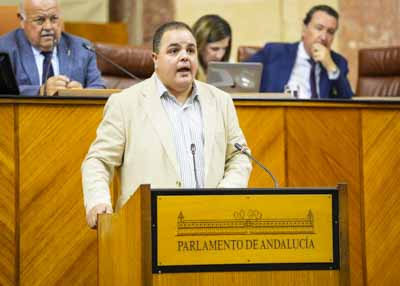 Vctor Manuel Torres, del Grupo Socialista, argumenta la postura de su grupo respecto del proyecto de ley  