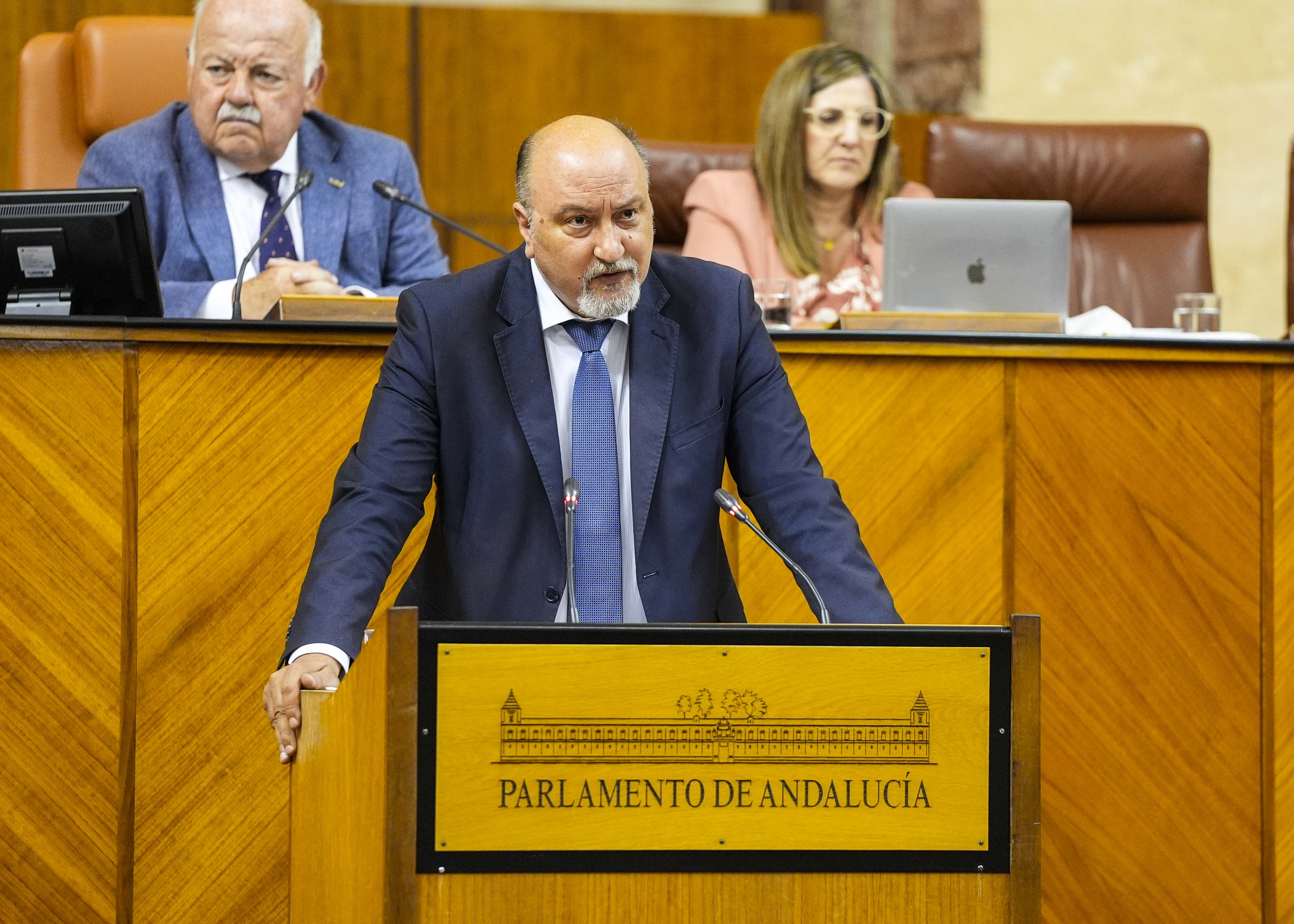 Intervencin del portavoz adjunto del G.P. Vox en Andaluca, Ricardo Lpez, tras la presentacin del informe del DPA