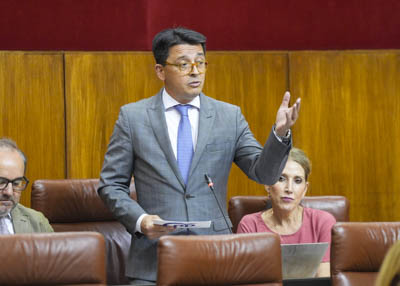 El diputado del Grupo Popular Manuel Guzmn de la Roza se interesa por el complemento Erasmus+ en Andaluca 