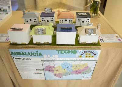 Uno de los trabajos expuestos en el saln de pasos perdidos 