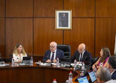 Jess Aguirre, presidente de la Cmara, inicia la sesin de la Junta de Portavoces  