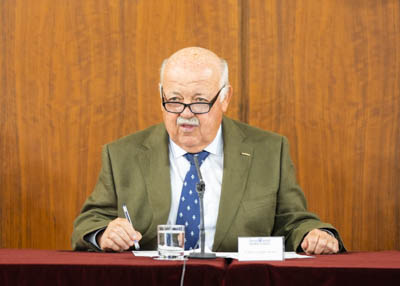 Jess Aguirre, presidente del Parlamento de Andaluca, da la bienvenida a los asistentes al acto 