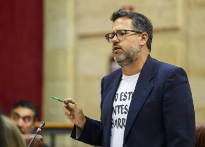 Jos Ignacio Garca, portavoz del Grupo Mixto-Adelante Andaluca, formula una pregunta de mxima actualidad relativa a la huelga del metal en Cdiz 