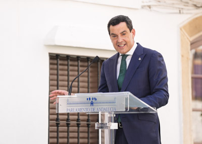 El presidente de la Junta de Andaluca, Juan Manuel Moreno, durante su intervencin  