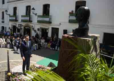 Ofrenda floral de la Junta de Andaluca 