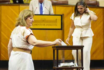 Turno de votacin de los miembros de la Mesa del Parlamento de Andaluca 