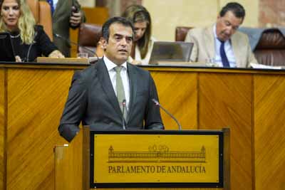 Por el Grupo Vox en Andaluca, el diputado Antonio Sevilla interviene en el debate 

 