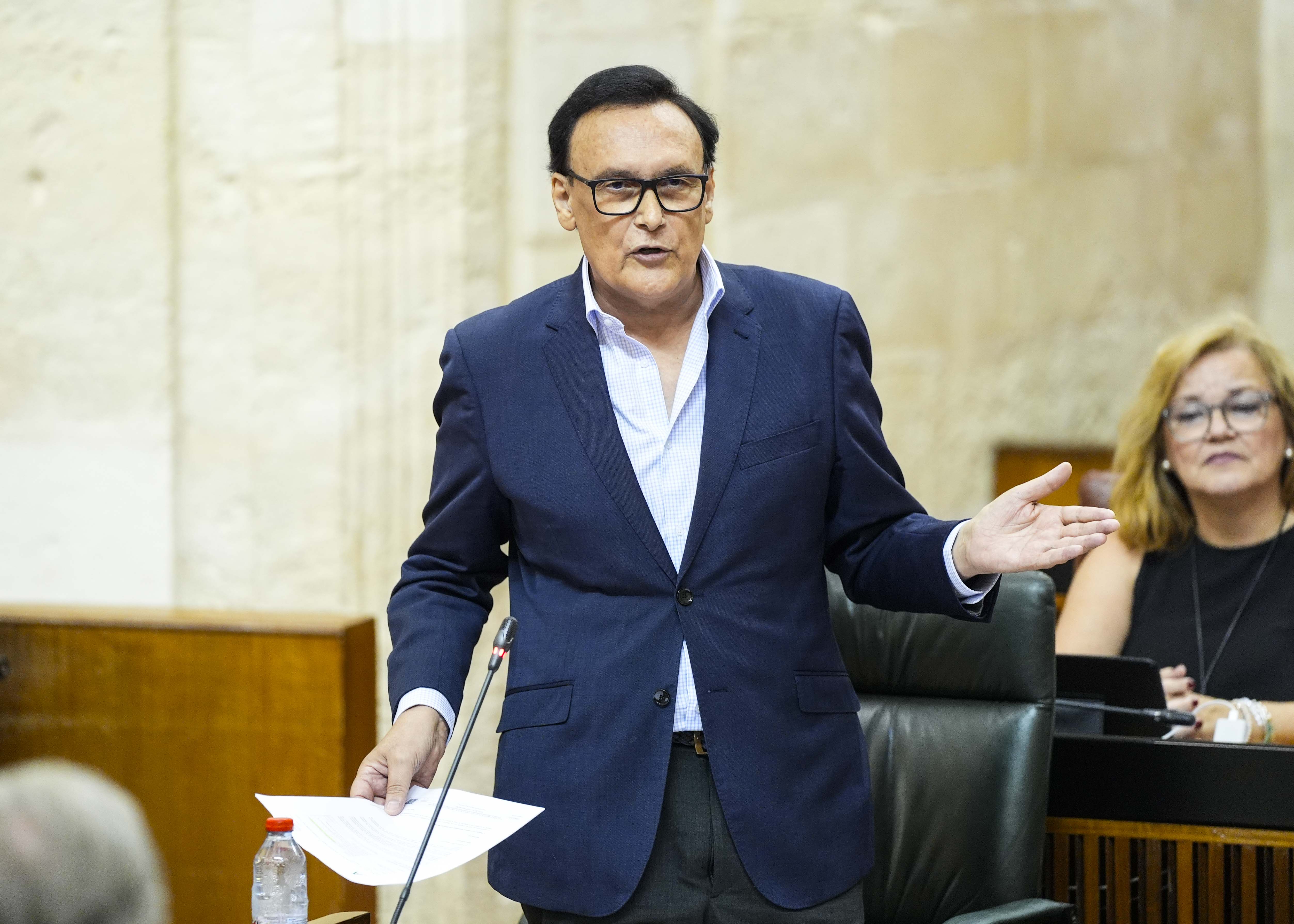 Jos Carlos Gmez Villamandos, consejero de Universidad, Investigacin e Innovacin, responde a la pregunta de mxima actualidad 