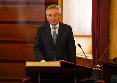 Francisco de Paula Snchez jura desempear fielmente su cargo 