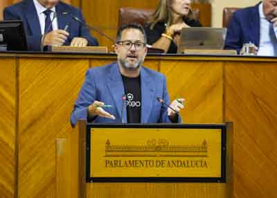  Jos Ignacio Garca, portavoz del G.P. Mixto-Adelante Andaluca, solicita al Pleno la toma en consideracin de la proposicin de ley del derecho al comedor escolar en la educacin pblica andaluza 
