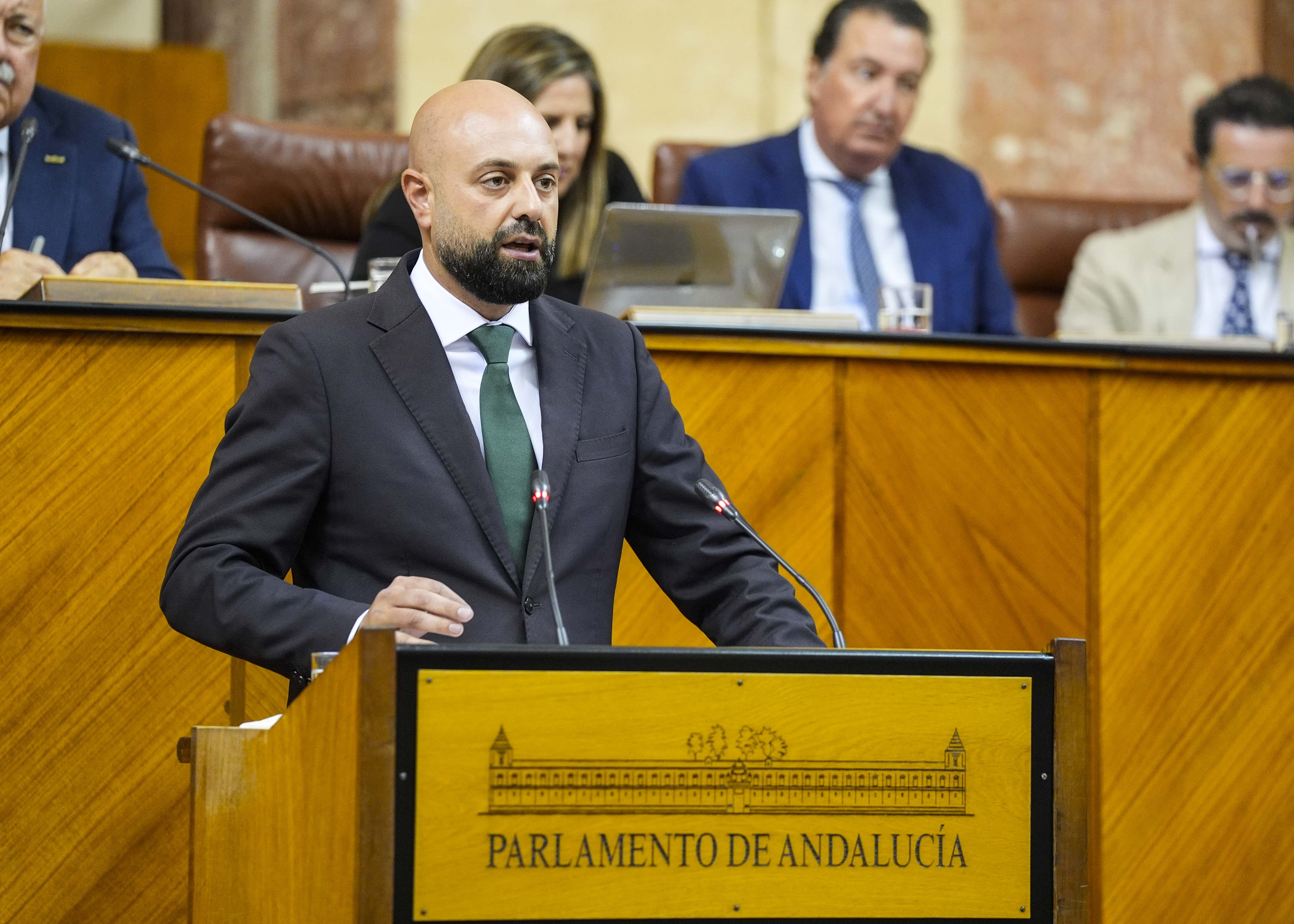 Para posicionar al Grupo Parlamentario Vox en Andaluca en el debate de la proposicin de ley, interviene Juan Jos Bosquet   