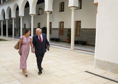 El presidente del Parlamento de Andaluca, Jess Aguirre, y la consejera de Sostenibilidad y Medio Ambiente, Catalina Garca 