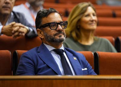 Manuel Alejandro Cardenete, presidente de la Cmara de Cuentas de Andaluca, en la tribuna de pblico y autoridades 