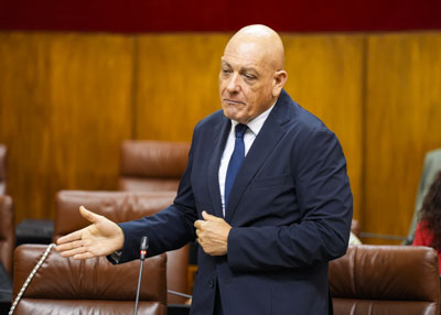 Por el Grupo Socialista, Gerardo Snchez pregunta sobre la falta de plazas pblicas en la Formacin Profesional para el curso 2025-2026 