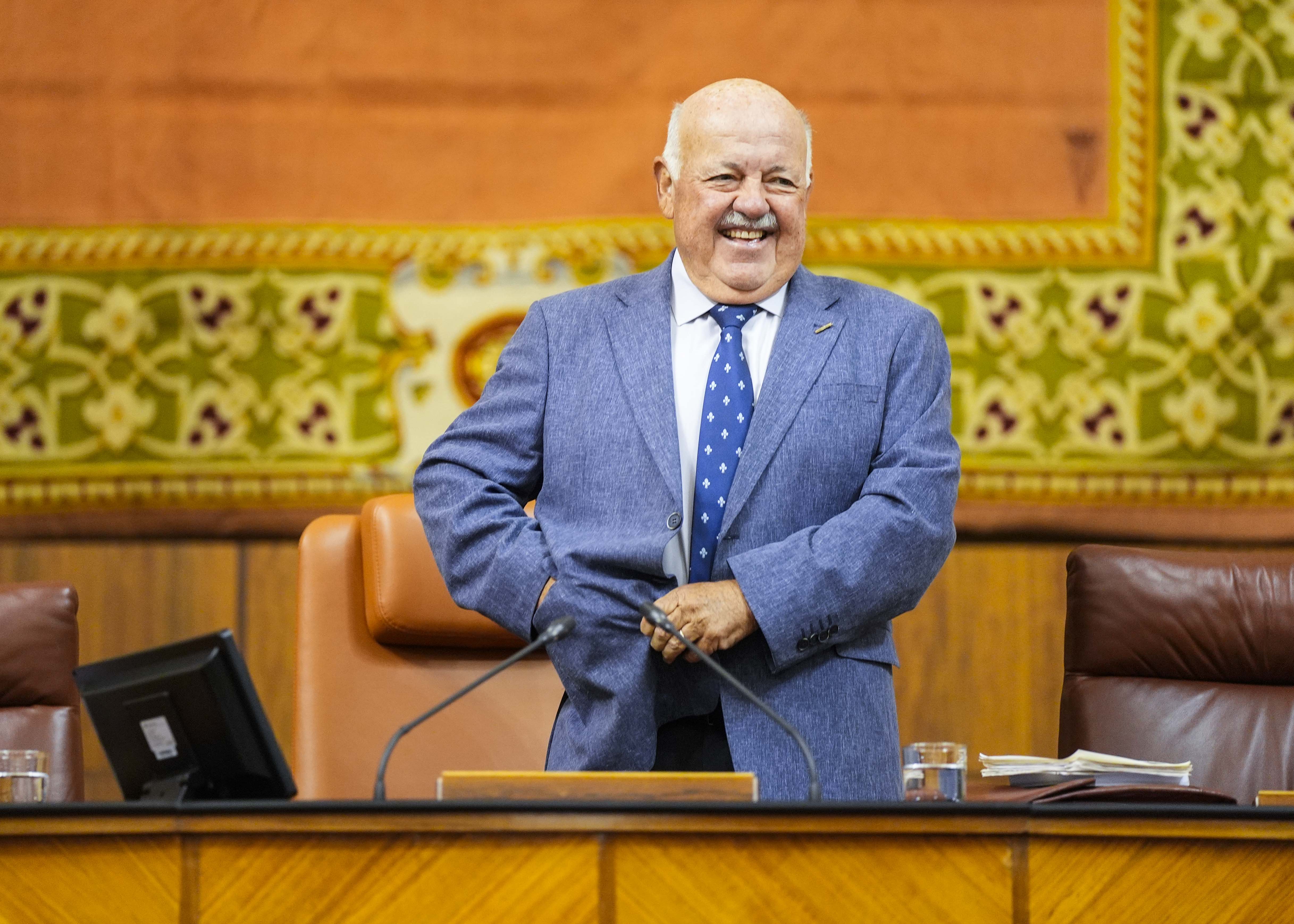 Jess Aguirre, presidente de la Cmara andaluza, momentos antes de iniciar la sesin plenaria 