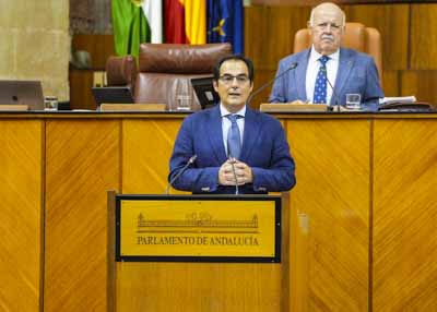 Jos Antonio Nieto, consejero de Justicia, Administracin Local y Funcin Pblica, informa sobre la I Estrategia frente al Desafo Demogrfico en Andaluca 2025-2030 