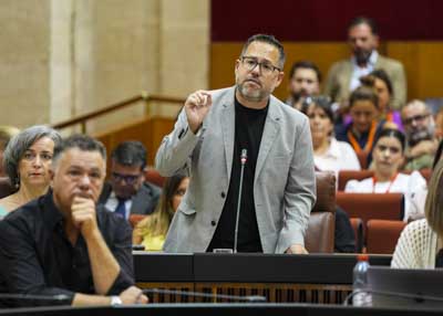 Jos� Ignacio Garc�a, portavoz del G.P. Mixto-Adelante Andaluc�a, inicia las preguntas al presidente de la Junta con una cuesti�n relativa a la situaci�n de la vivienda en Andaluc�a 