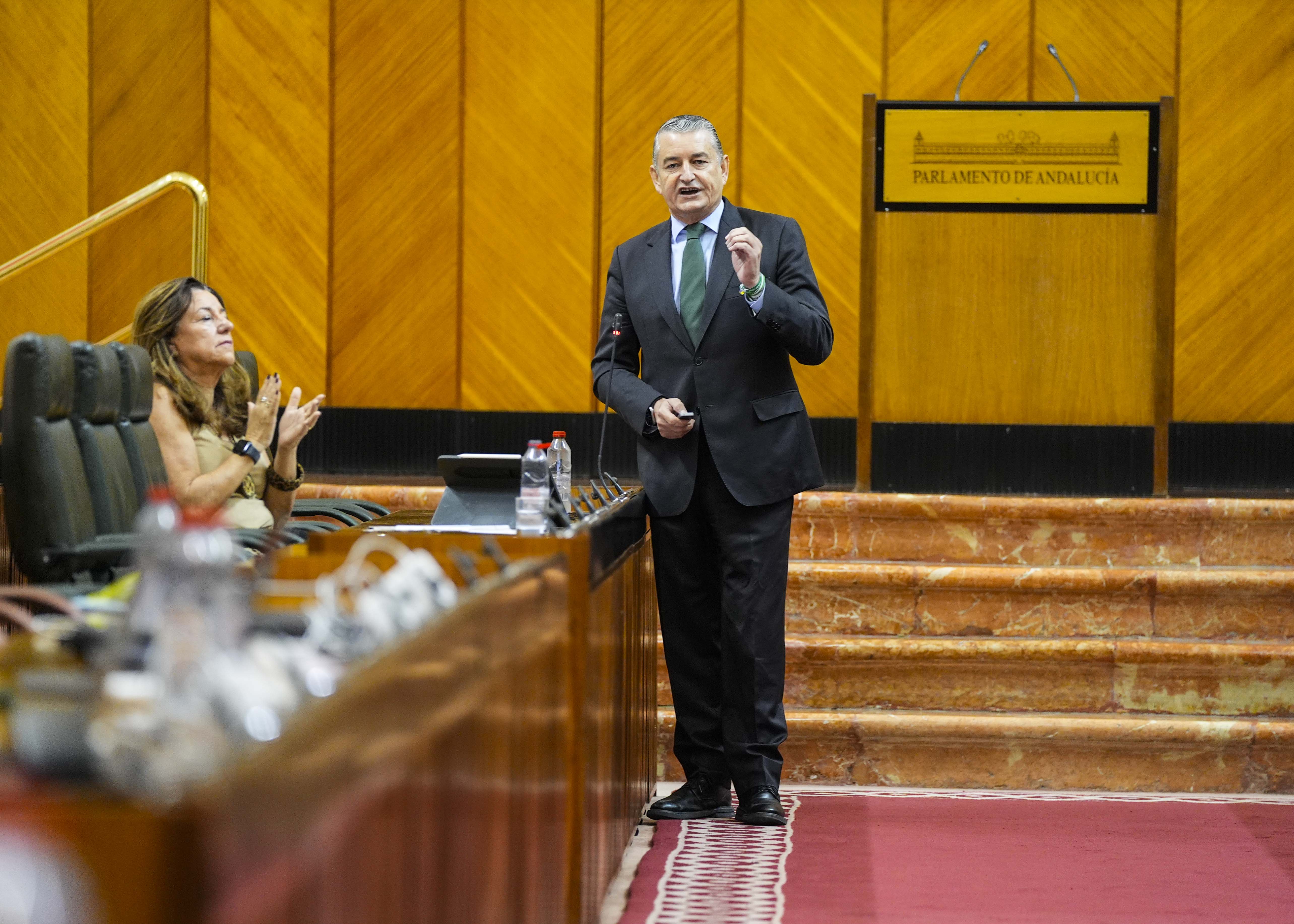 Antonio Sanz, consejero de la Presidencia, Interior, Dilogo Social y Simplificacin Administrativa, en un momento de su intervencin 