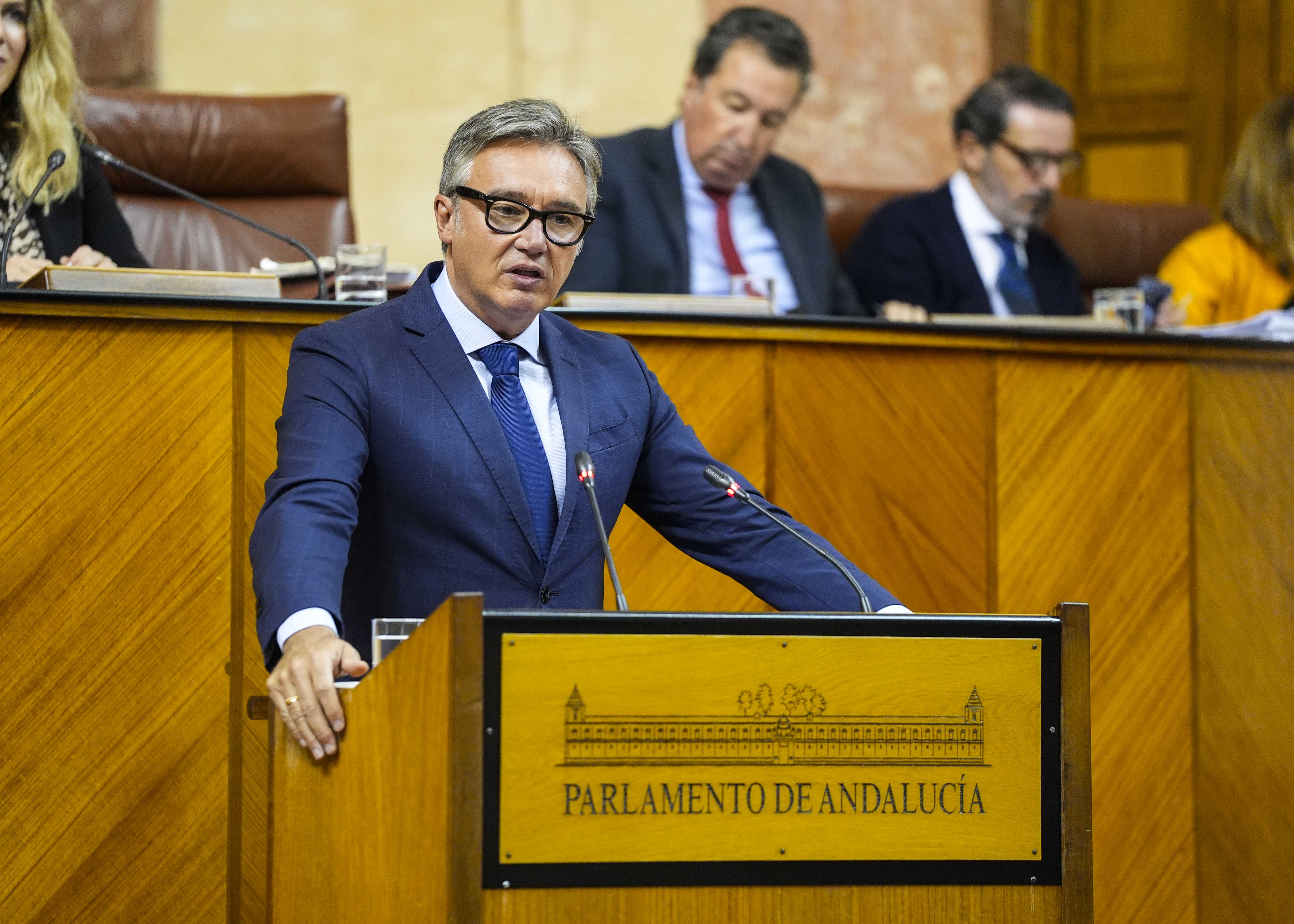 El portavoz del G.P. Vox en Andaluca, Manuel Gavira, expresa la posicin de su grupo parlamentario respecto del Proyecto de Ley del Presupuesto 