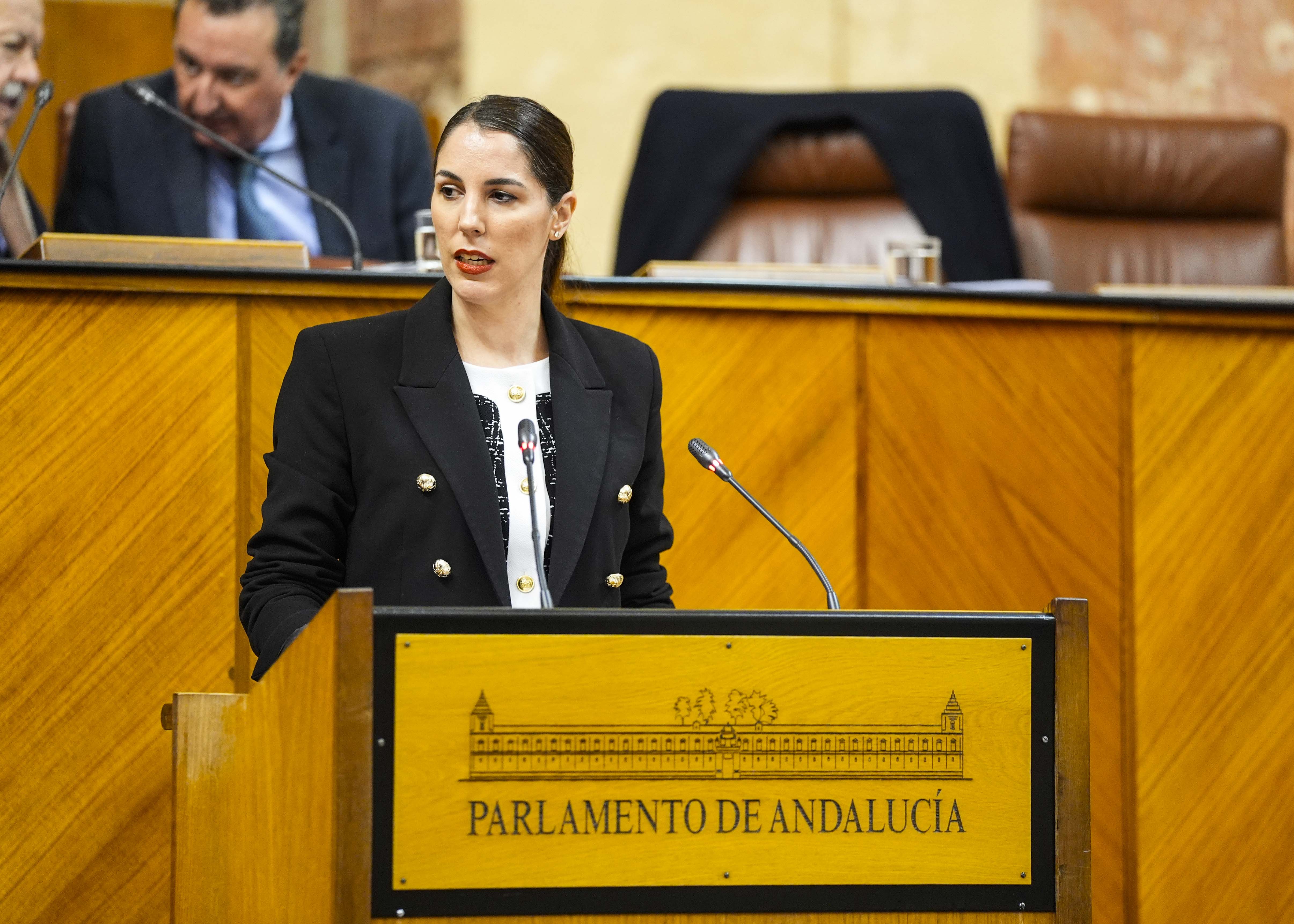 En nombre del Grupo Vox en Andaluca toma la palabra Purificacin Garca en el debate del Proyecto de Ley de Agentes de Medio Ambiente de Andaluca 