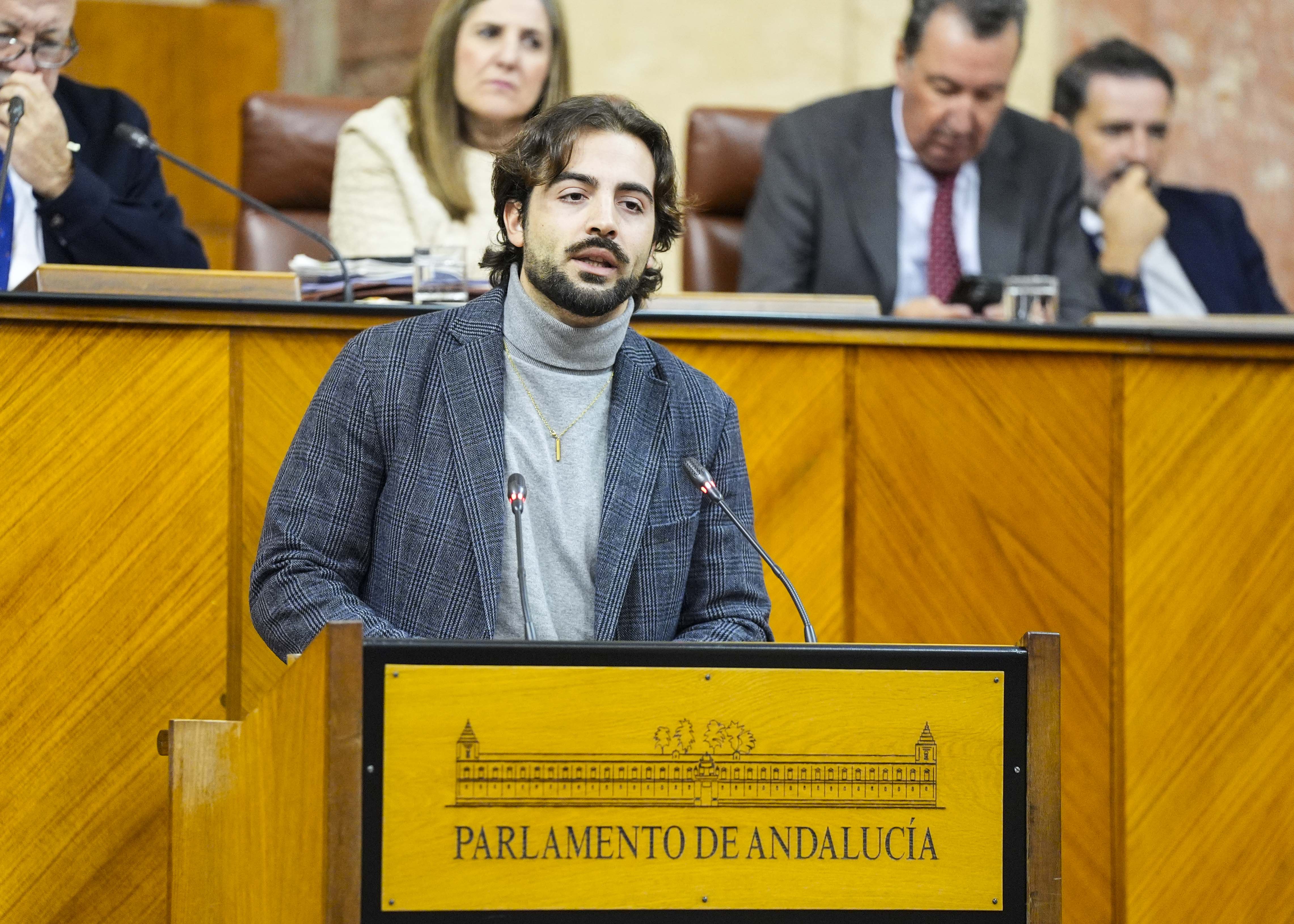  Jos� Manuel G�mez Jurado, de Por Andaluc�a, defiende las propuestas de su grupo parlamentario