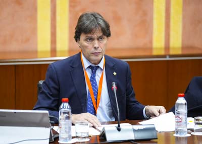 Francisco Oliva en representacin de la Asociacin de Universidades Pblicas de Andaluca (AUPA) 