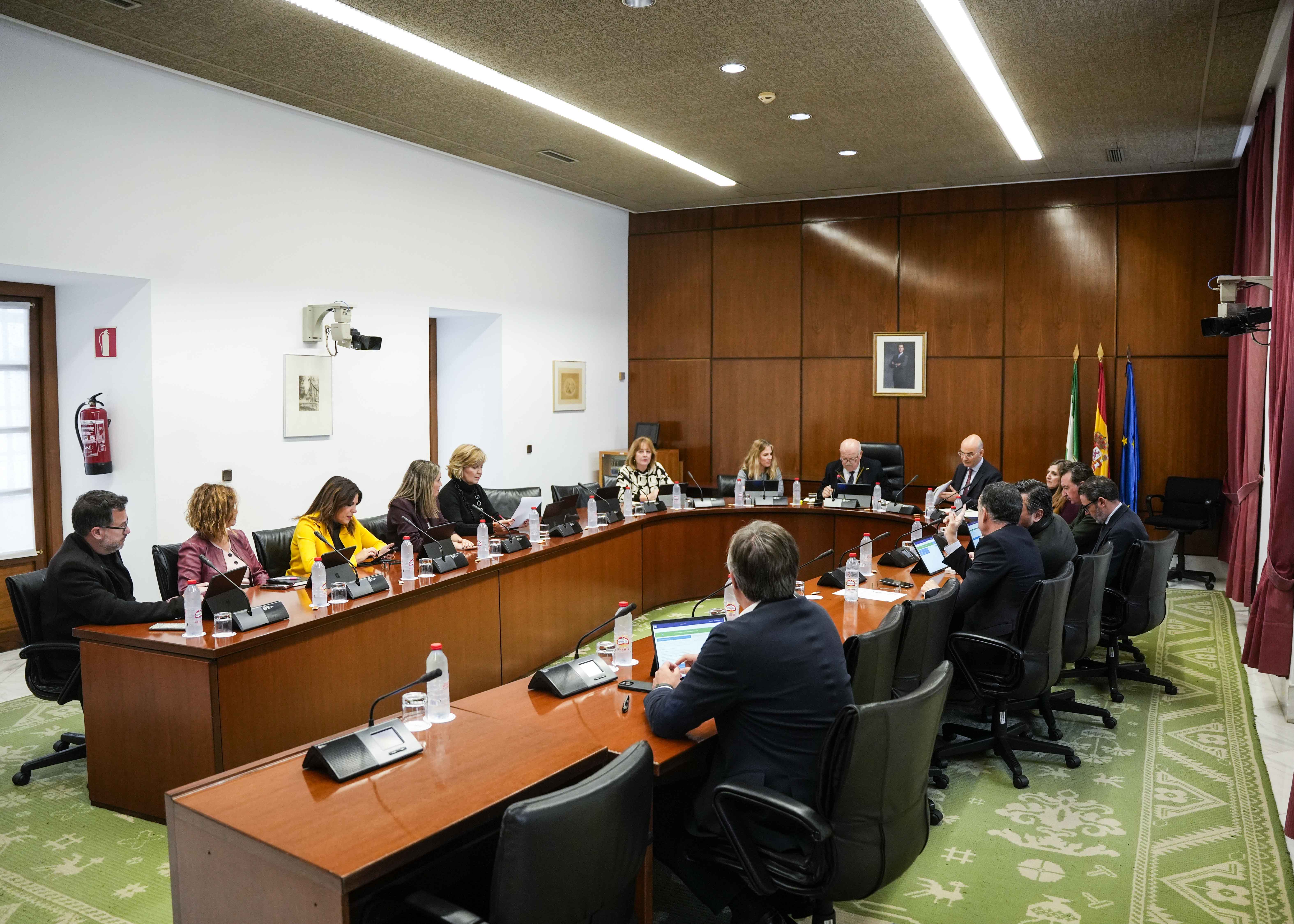 La Sesi�n de la Comisi�n Consultiva de Nombramientos se celebr� al final de la Junta de Portavoces