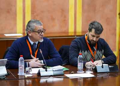  Sergio Santos y Carlos A. Garc�a en representaci�n de Comisiones Obreras de Andaluc�a