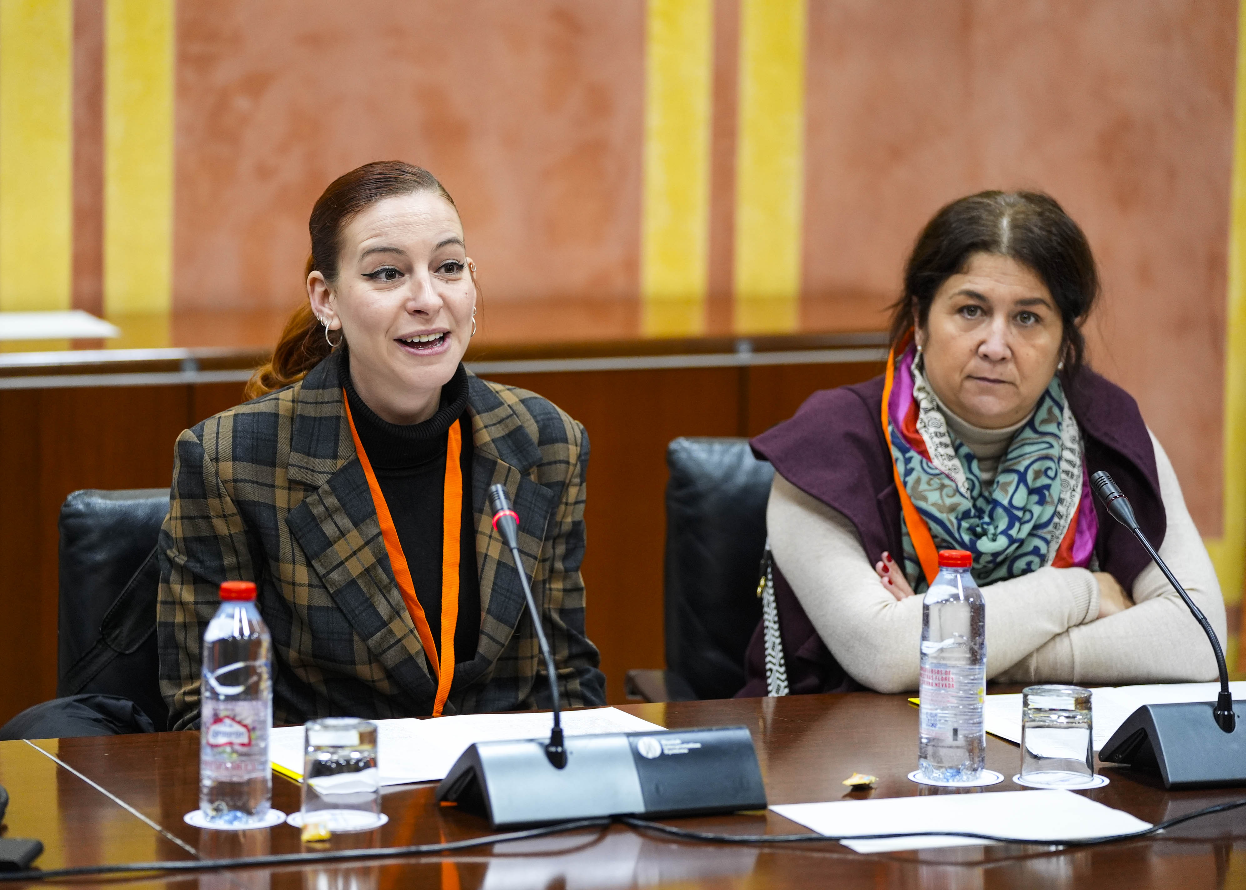  En representaci�n de COAG Andaluc�a, Noelia M�rquez y Olga S�nchez