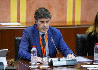  Toma la palabra Jose Caraballo, presidente de la Comisi�n de Econom�a Circular para expresar la opini�n de CESUR